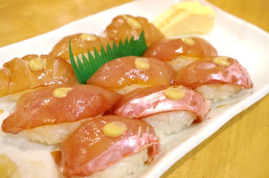 niijima island, tokyo, japan, tokyoislands, izu islands, sakae zushi, sushi